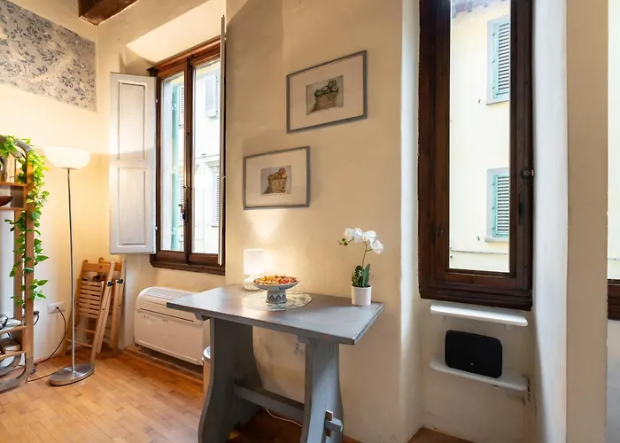 Via Benedetta, 13 - Charming - Florentine Gem Steps From Station - Prime Spot! Apartmán Florencie